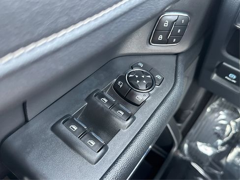 Used 2024 Ford Expedition Max XLT image 38