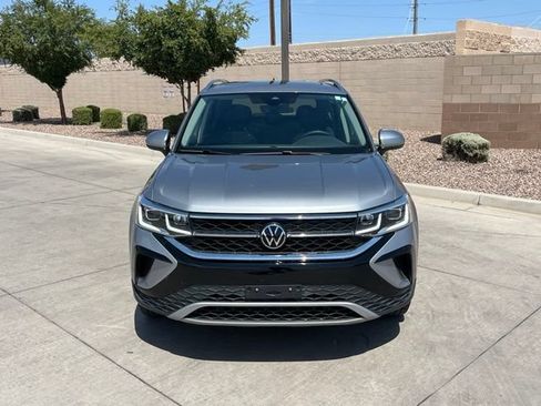 Used 2023 Volkswagen Taos SEL AWD/4WD image 3