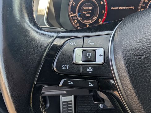 Used 2019 Volkswagen Tiguan SEL R-Line image 15