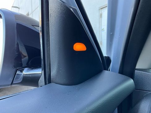 Used 2025 Nissan Altima 2.5 SR image 20