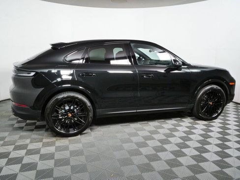 New 2026 Porsche Cayenne Coupe AWD/4WD image 28