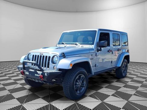 Used 2017 Jeep Wrangler 75th Anniversary image 3