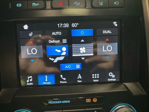 Used 2018 Ford F450 Platinum w/ Platinum Ultimate Package image 21