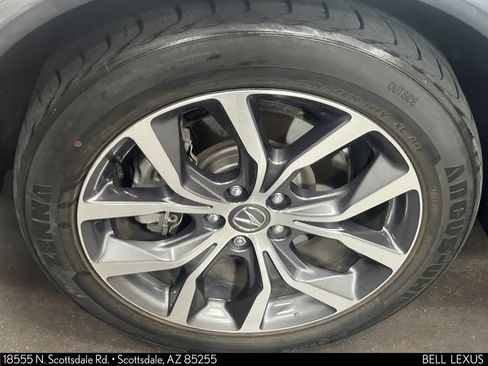 Used 2022 Acura MDX w/ Technology Package AWD/4WD image 10