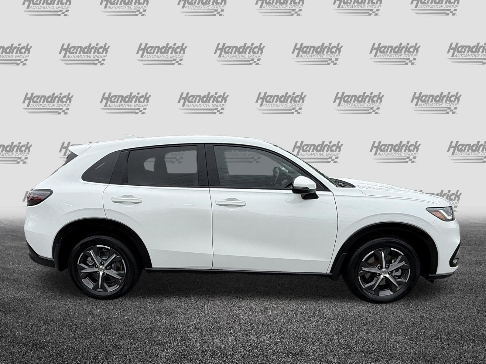 Certified 2024 Honda HR-V EX-L image 8