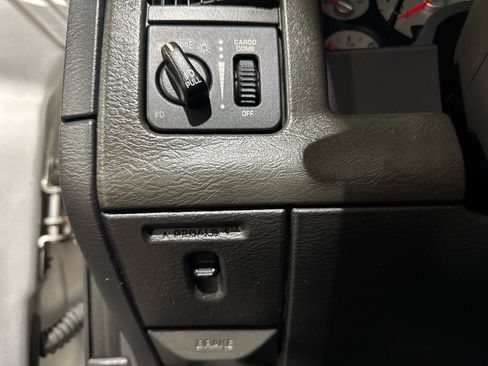 Used 2005 Dodge Ram 1500 Truck 2WD Quad Cab image 70