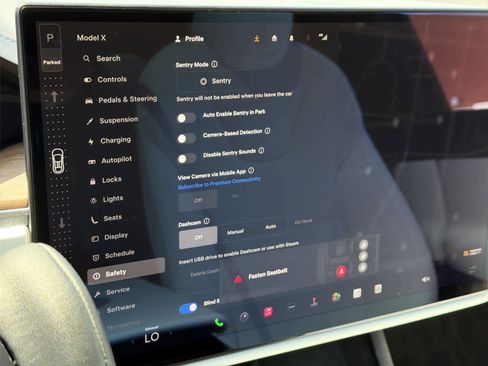 Used 2023 Tesla Model X AWD/4WD image 40