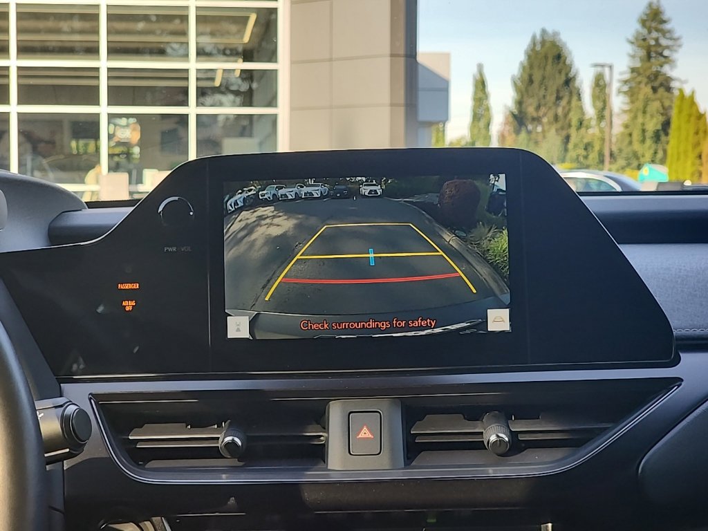 Certified 2025 Lexus UX 300h AWD w/ Accessory Package (Z1) image 26