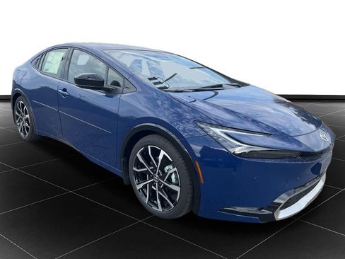 New 2026 Toyota Prius Plug-In Hybrid image 7
