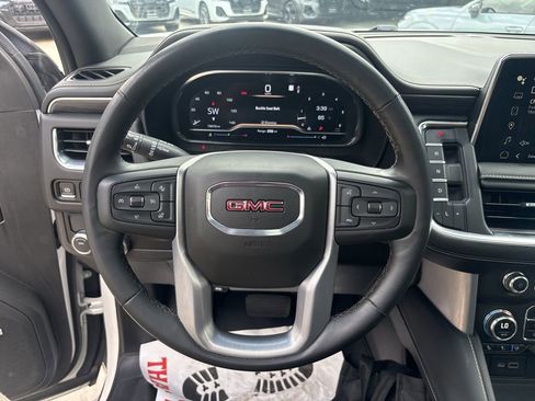 Used 2023 GMC Yukon SLT w/ SLT Luxury Package RWD image 21