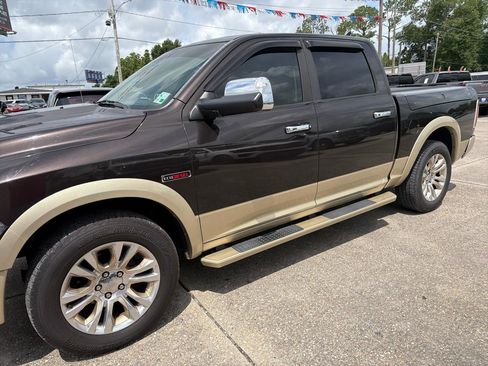 Used 2016 RAM 1500 Laramie Longhorn w/ Convenience Group AWD/4WD image 4