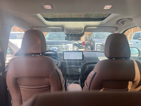 New 2025 Ford Bronco Sport Outer Banks w/ Outer Banks Tech Package+ image 11