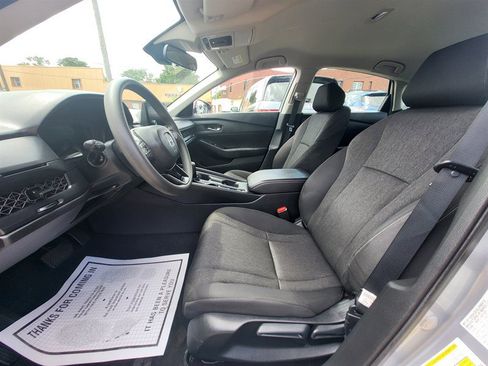 Used 2025 Honda Accord LX image 9