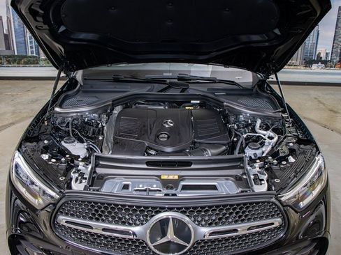 New 2026 Mercedes-Benz GLC 300 4MATIC image 5