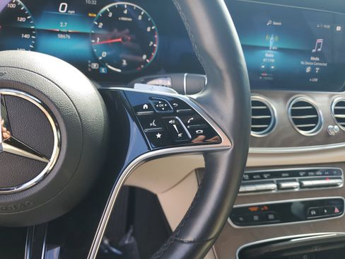 Certified 2023 Mercedes-Benz E 350 4MATIC Sedan image 34