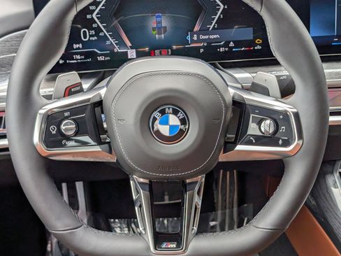 Used 2024 BMW 760i xDrive AWD/4WD image 14
