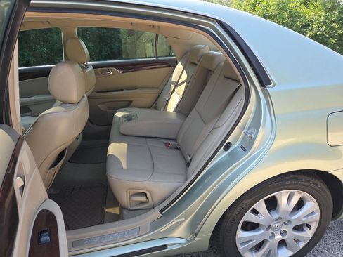 Used 2008 Toyota Avalon XLS image 15