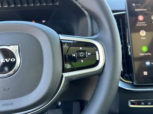 New 2026 Volvo XC90 B6 Plus w/ Protection Package Premier image 25