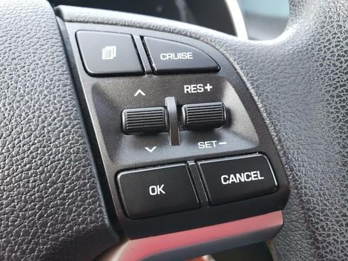 Used 2019 Hyundai Tucson SE AWD/4WD image 22