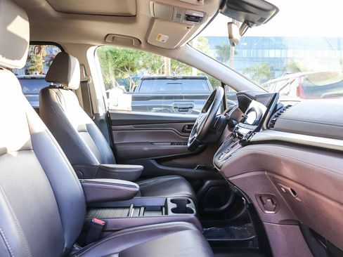Used 2020 Honda Odyssey EX-L image 17