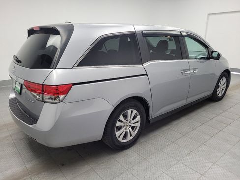 Used 2016 Honda Odyssey SE image 9