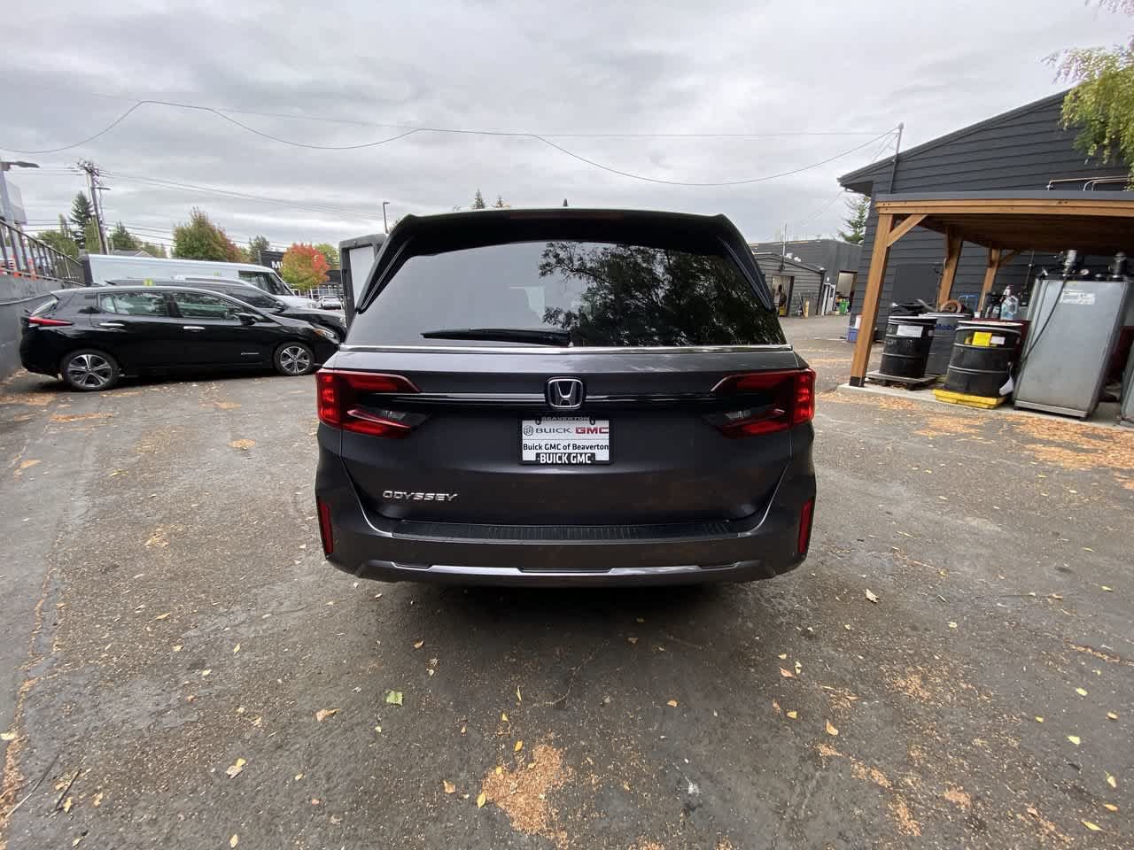 Used 2025 Honda Odyssey EX-L image 5