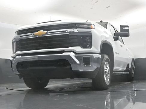 Used 2026 Chevrolet Silverado 2500 LT AWD/4WD image 56