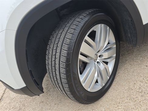 Used 2019 Volkswagen Atlas SEL image 33