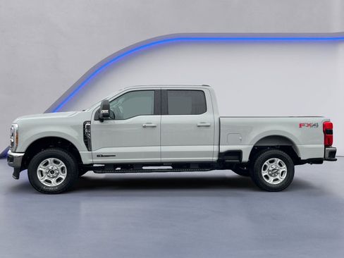 New 2026 Ford F250 XLT w/ XLT Premium Package AWD/4WD image 9