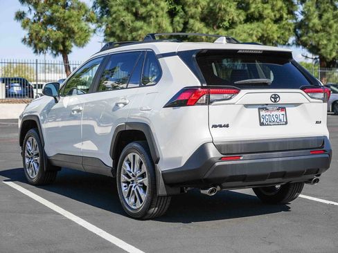 Certified 2023 Toyota RAV4 XLE Premium image 7