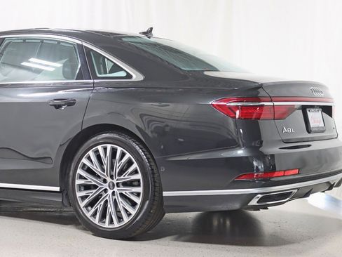 Used 2021 Audi A8 L 4.0T w/ Executive Plus Package image 10