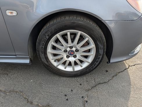 Used 2010 Saab 9-3 2.0T image 37