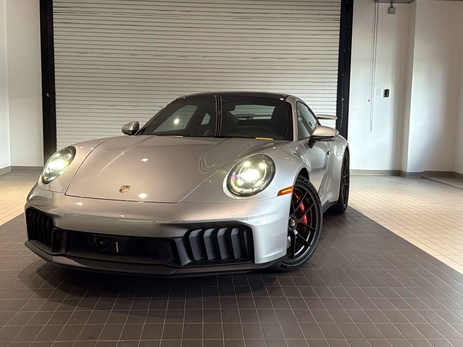 Used 2026 Porsche 911 Carrera GTS RWD image 1
