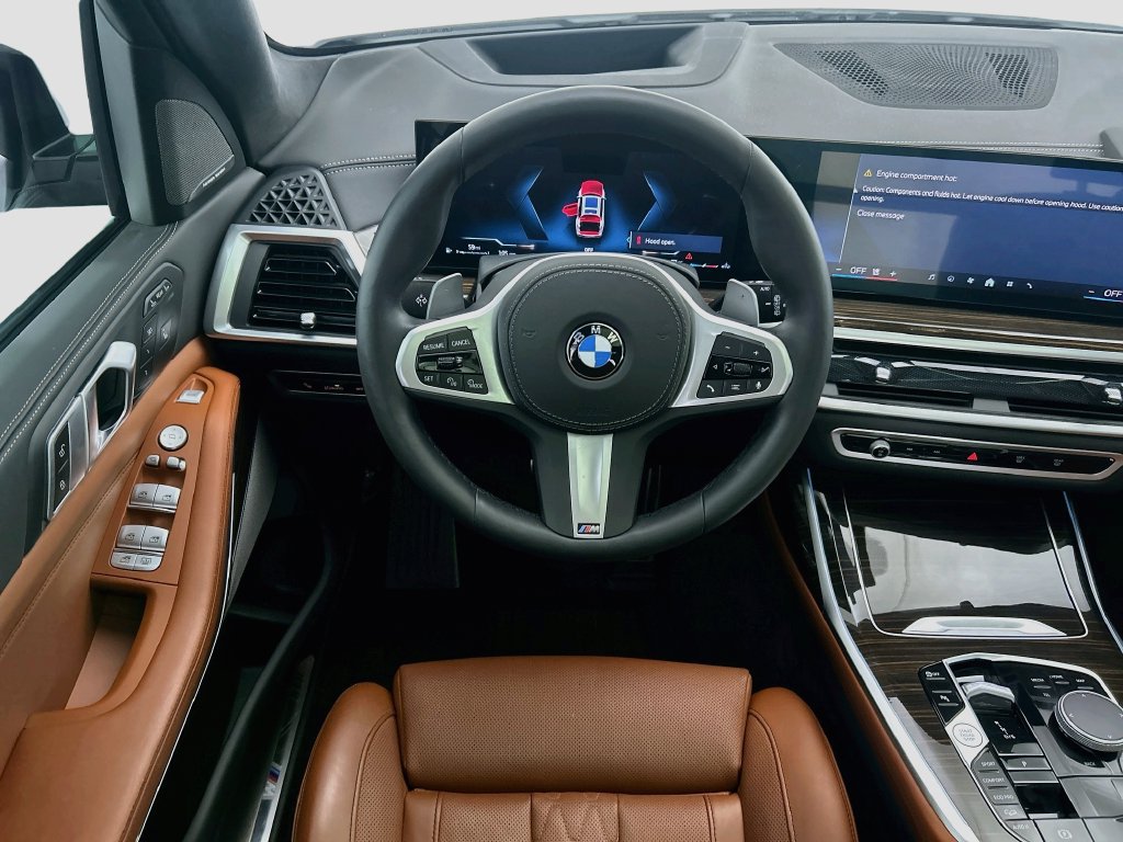 Certified 2025 BMW X7 xDrive40i w/ M Sport Package AWD/4WD image 10