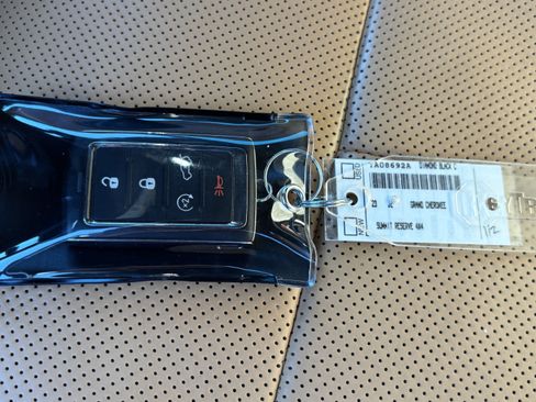 Used 2023 Jeep Grand Cherokee Summit image 38