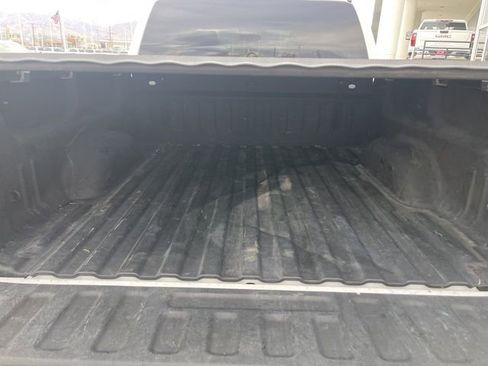 Used 2018 GMC Sierra 1500 Base w/ Sierra Convenience Package image 16