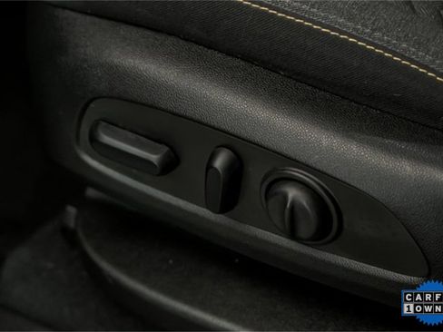 Used 2023 Chevrolet Equinox LT image 15