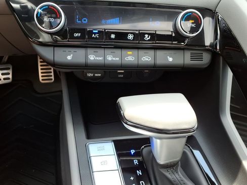 New 2026 Hyundai Elantra SEL Sport Premium FWD image 21
