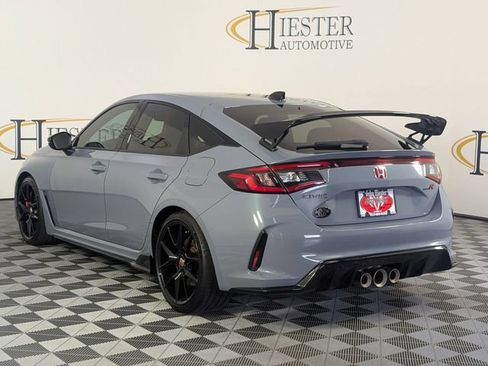 Used 2025 Honda Civic Type R image 5