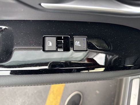 Used 2026 Hyundai Tucson Limited AWD/4WD image 11