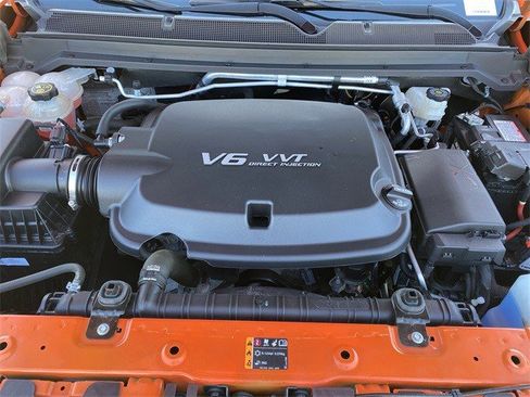 Certified 2022 Chevrolet Colorado Z71 w/ Safety Package image 23