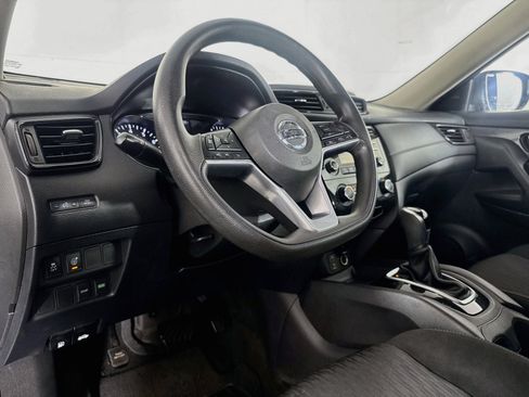 Used 2017 Nissan Rogue S FWD image 20