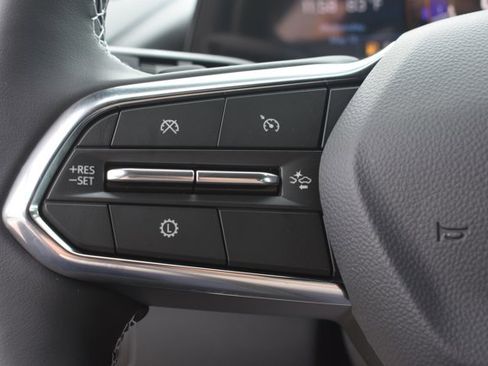 New 2026 Chevrolet Traverse LT w/ Driver Confidence Package FWD image 21