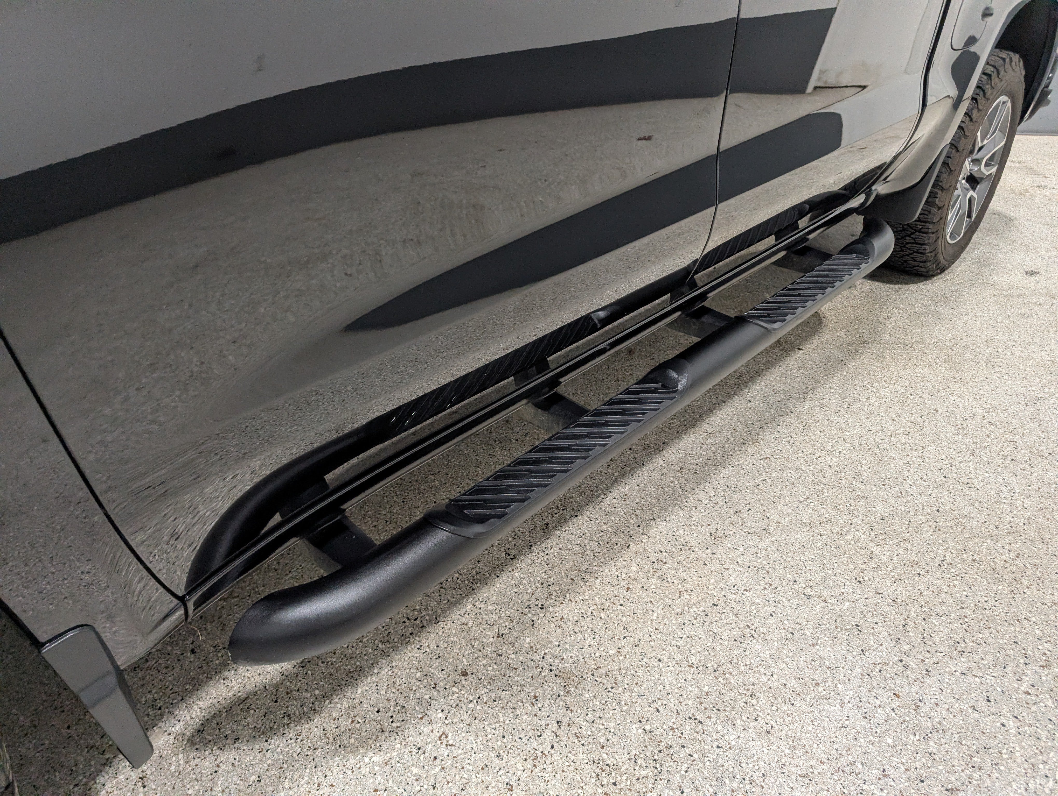 Used 2023 Chevrolet Silverado 1500 RST w/ True North Edition Plus AWD/4WD image 9