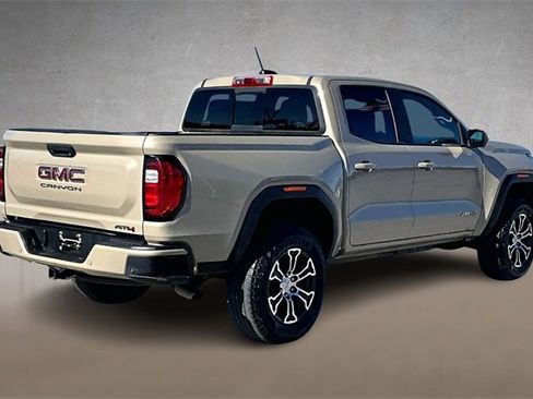 Used 2024 GMC Canyon AT4 w/ Technology Package image 2