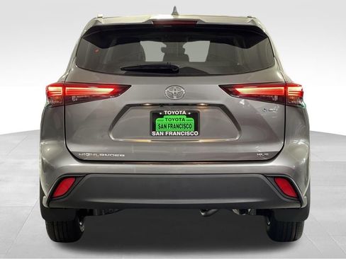 New 2026 Toyota Highlander XLE AWD/4WD image 4