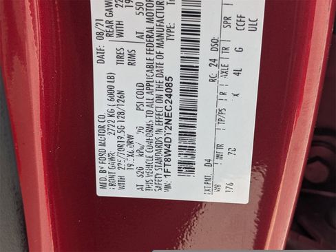 Used 2022 Ford F450 Platinum w/ FX4 Off-Road Package image 21