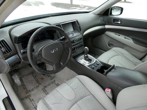 Used 2011 INFINITI G25 x AWD/4WD image 10