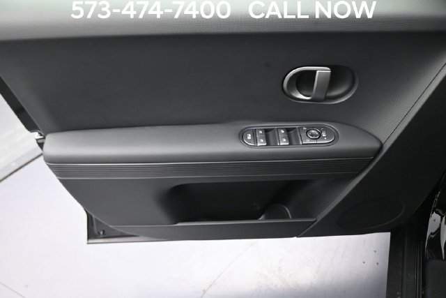 New 2027 Hyundai Ioniq 5 SEL RWD image 12