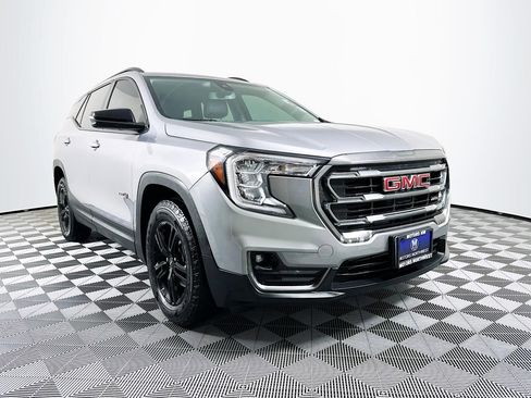 Used 2023 GMC Terrain AT4 image 6